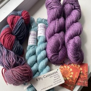 Lot of 5 skeins of yarn
